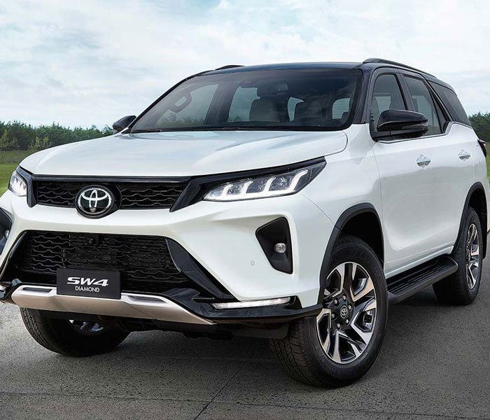 Toyota SW4 4X4 DIAMOND II 2.8 TDI 6 AT 7A