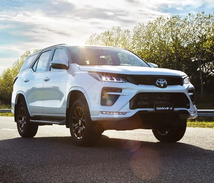 Toyota SW4 GR-S 2.8 TDI 6 AT 7A